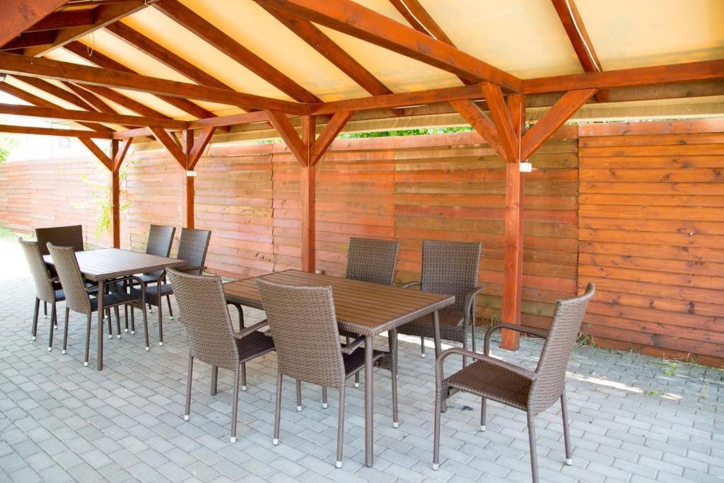Levendula Apartmanhaz Hajduszoboszlo Bagian luar foto